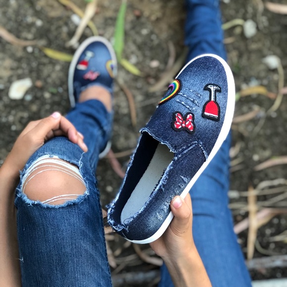 DENIM  DISTRESSED 🌈 RAINBOW MINI SLIP ON SNEAKERS - Picture 2 of 8